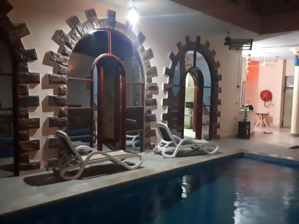 Pyramids Luxor Hotel & Spa Екстериор снимка