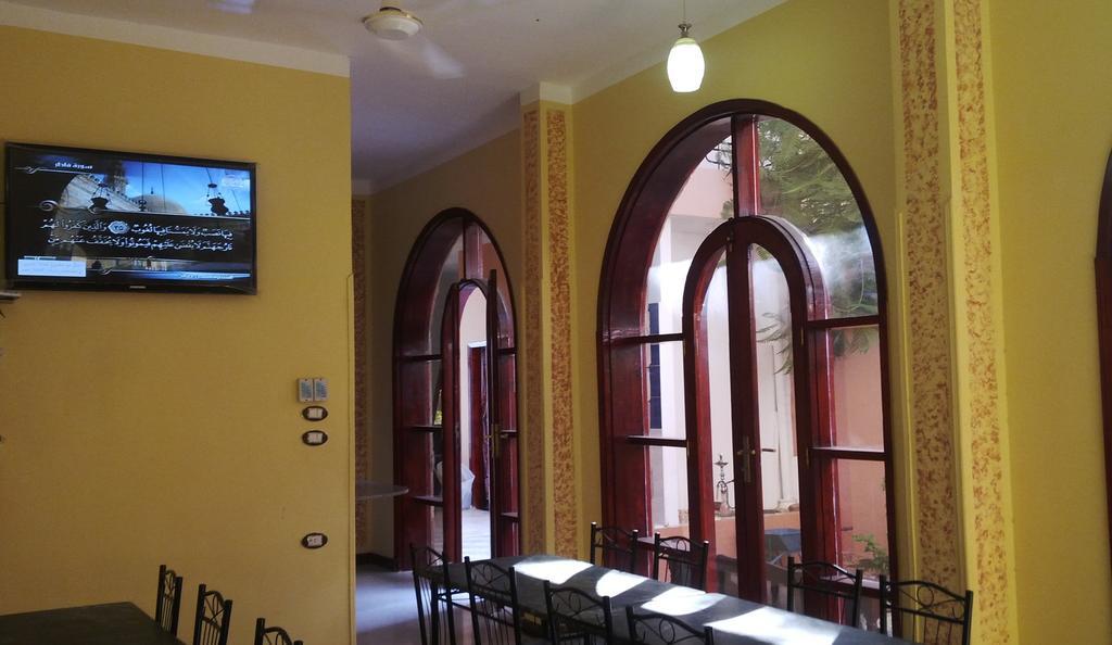 Pyramids Luxor Hotel & Spa Екстериор снимка