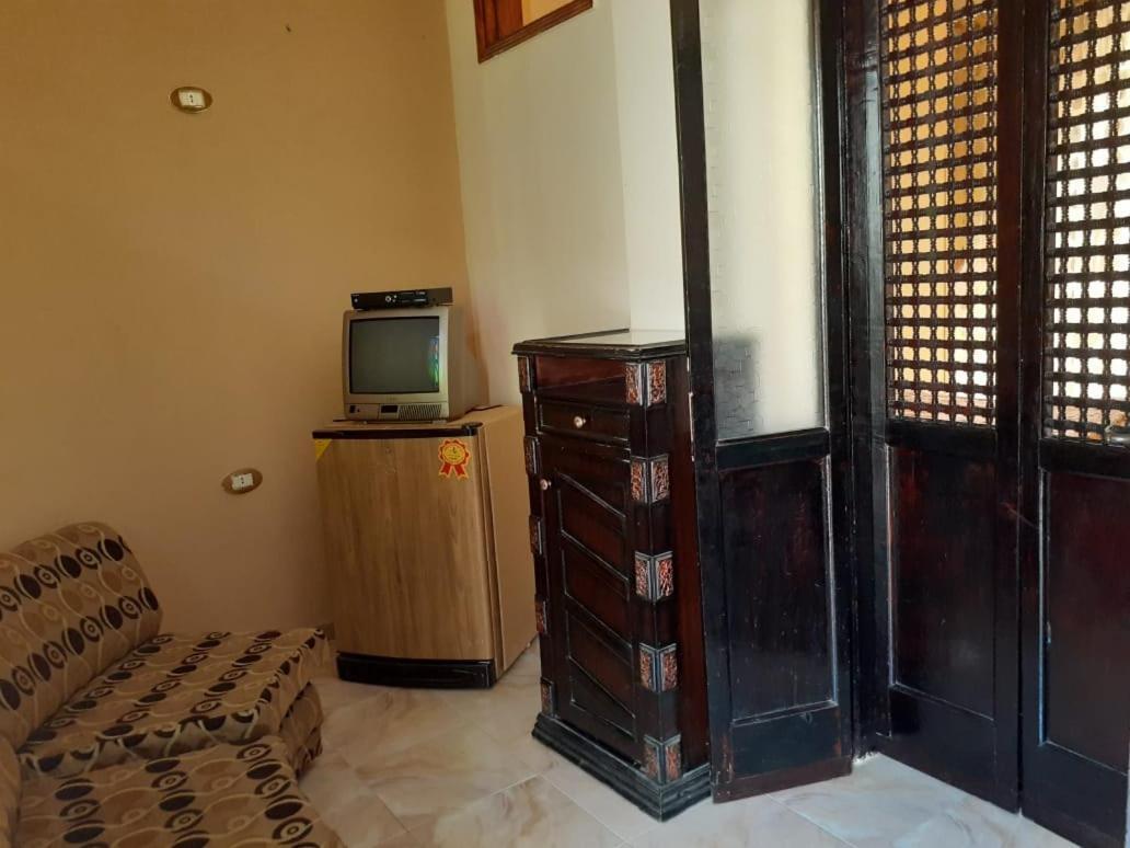 Pyramids Luxor Hotel & Spa Екстериор снимка